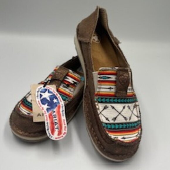 NEW Ariat Cruisers Loafers Women’s Shoe Sz 6 Rose Gold Aztec Arrow‎ Print NWT - Picture 1 of 10